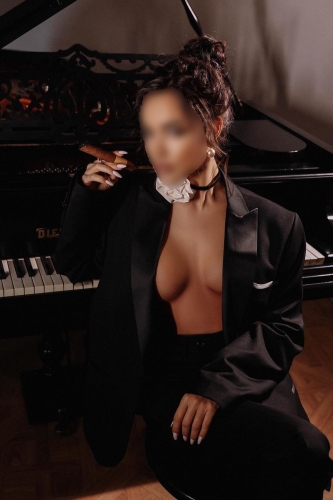 Валентина - Индивидуалка Питера, размер груди 2, метро Маяковская